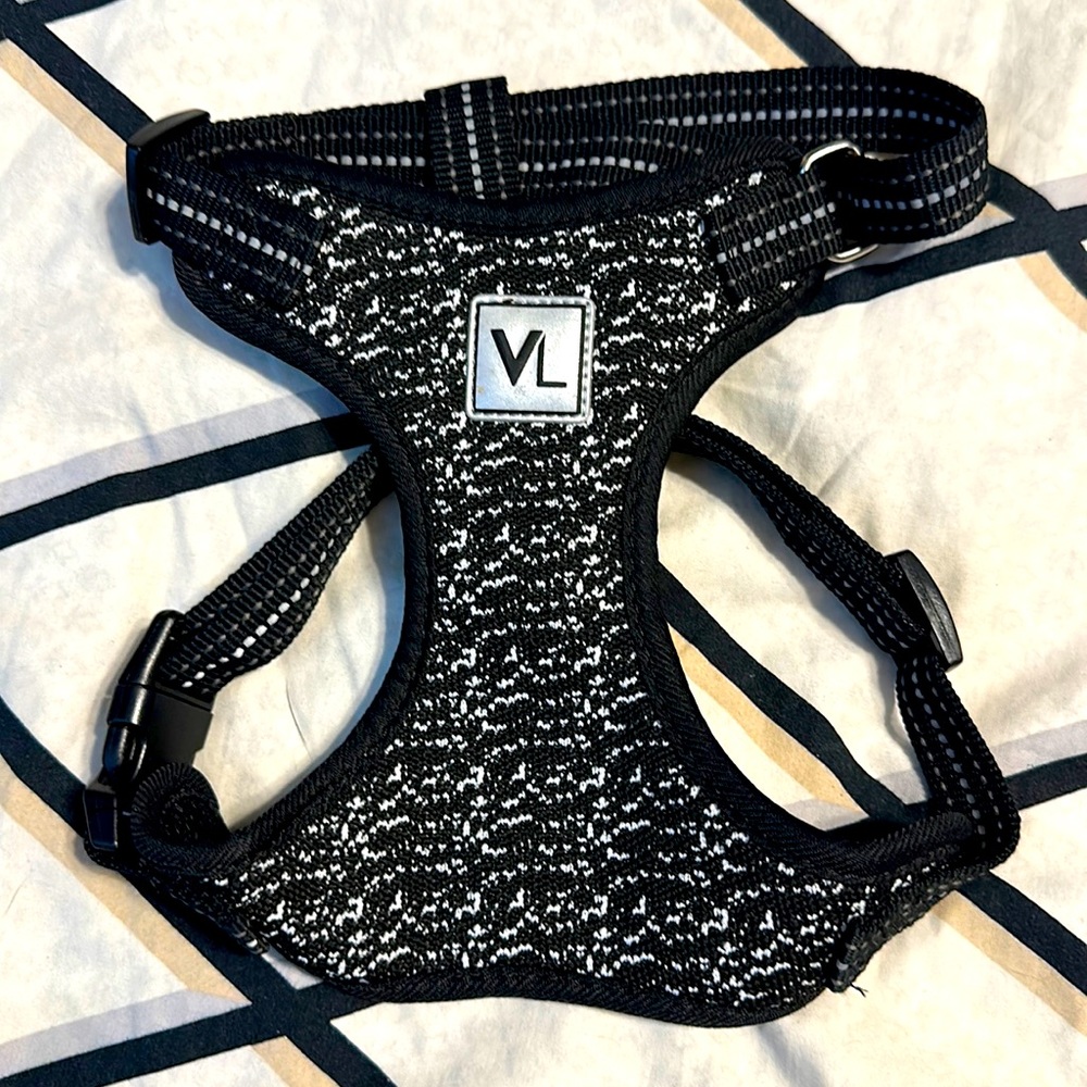 NWOT. Dog harness. Size M